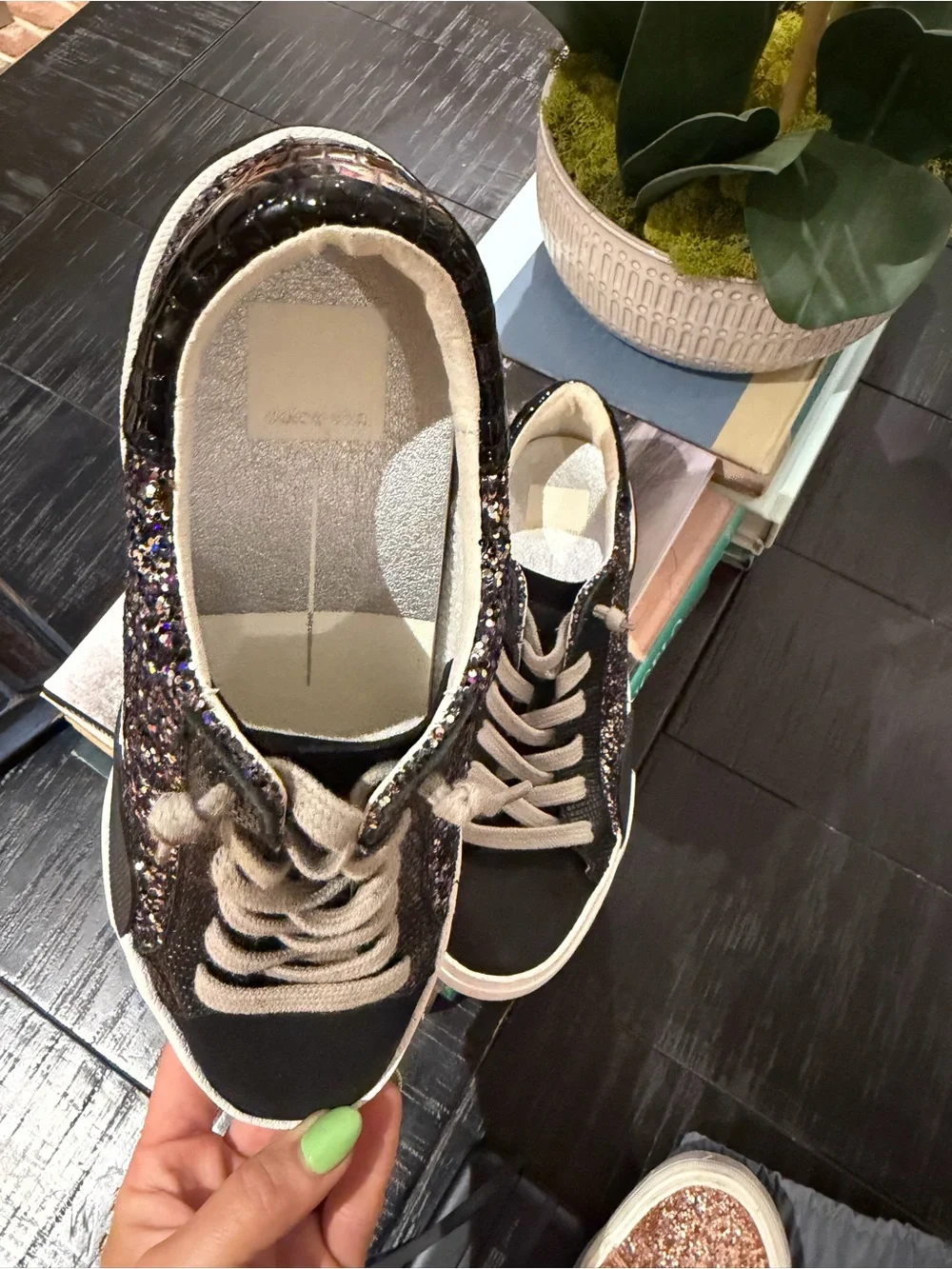 Dolce Vita Black Multicolor Glitter Low-Top Sneakers size 6.5